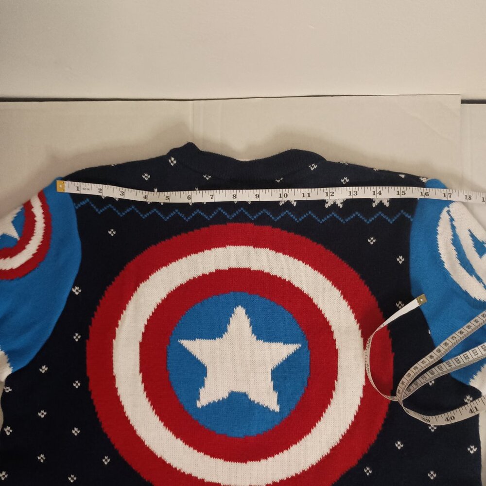 Marvel Avengers Captain America Sweater Men’s Size Medium Excellent EUC - Picture 11 of 16